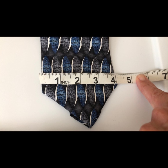 Brett Favre Design Jimmy V Necktie Stonehenge Nwt - Picture 9 of 9